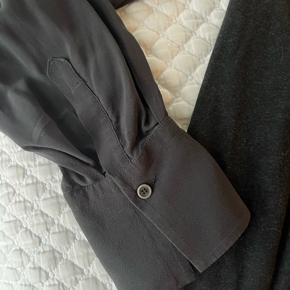 Brunello Cucinelli Dark Grey Long Sleeve Women's Top - Picture 3 of 4